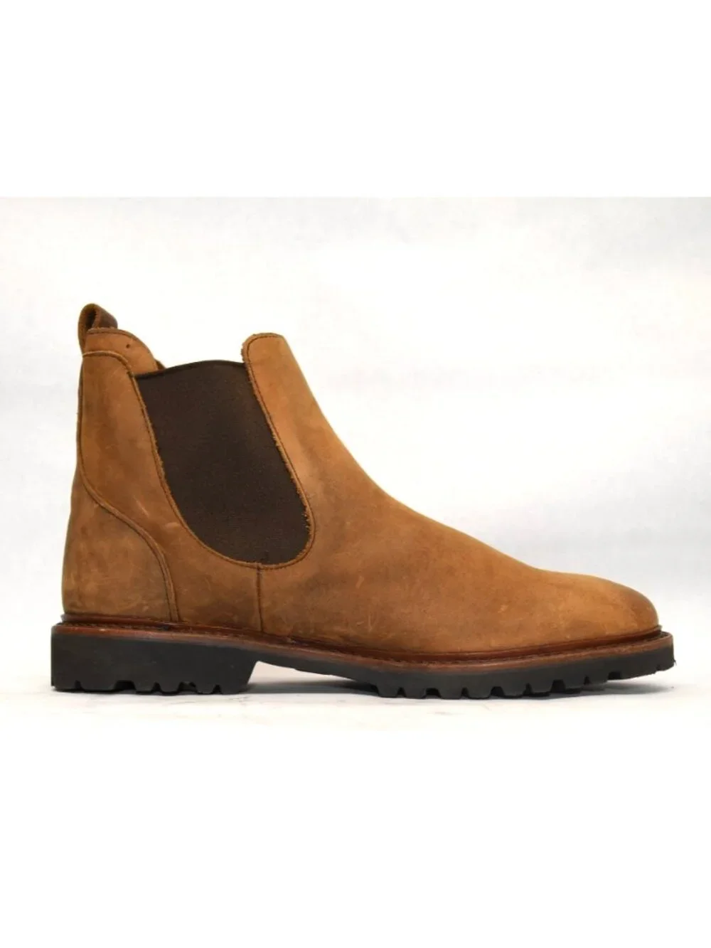New! Allen Edmonds Grafton Chelsea Boot Tan Nubuck Size 8.5 D 6887 DD560